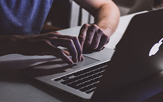 开云体育 kaiyun sports-球队内部风波：某俱乐部管理层引发众怒，球队管理方案